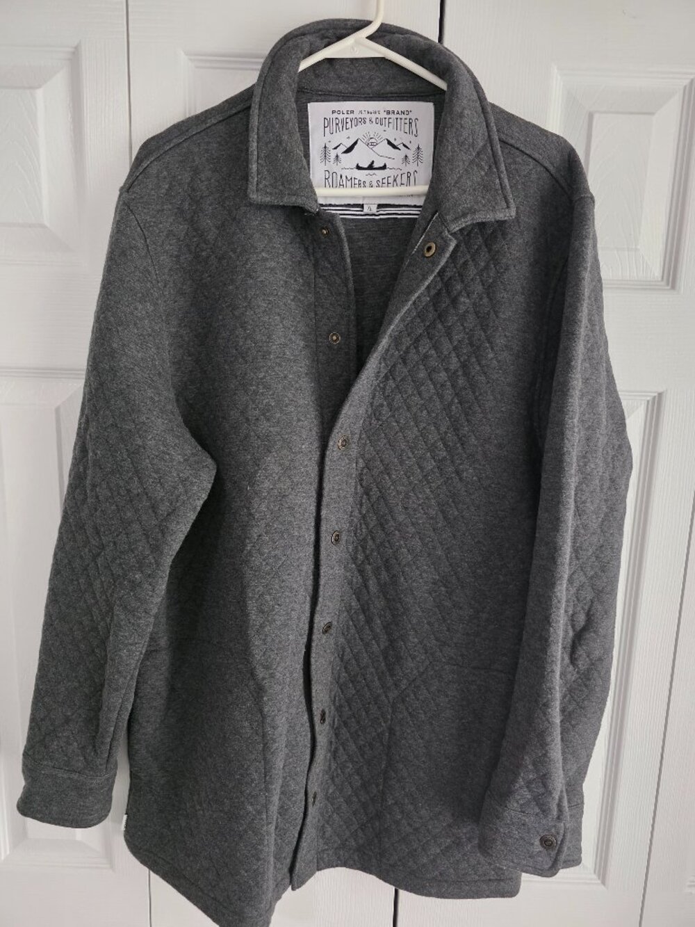 Poler Purveyors & Outfitters Men’s XL Gray Quilted Snap Shirt Jacket
